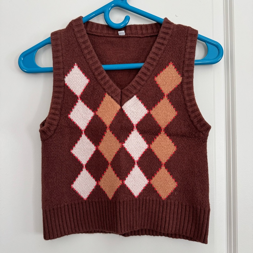 Yesstyle Brown Argyle Cropped Sweater